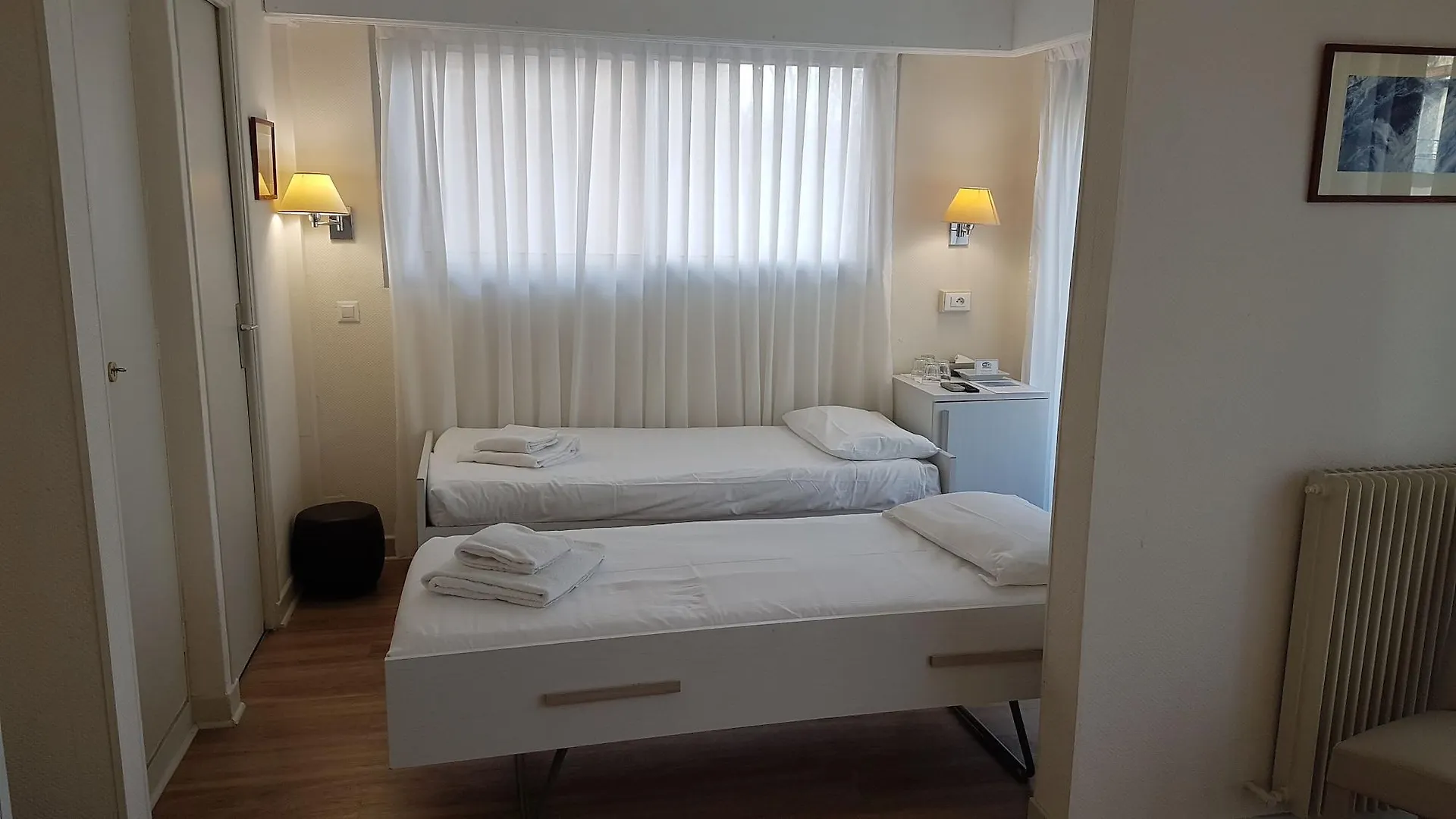 Hotel Le Dauphin Menton 3*,