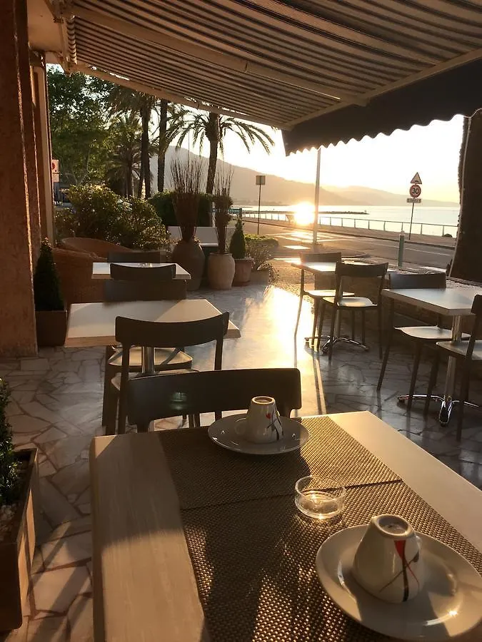 Hotel Hôtel Le Dauphin Menton